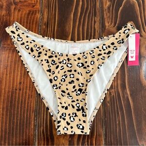 🌼 NWT cheetah print bikini bottoms 🌼 5/15 🌼